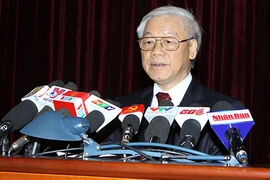 Trước khi Đảng tín nhiệm, phải được dân tin 