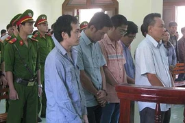 Mổ xẻ cả ba khâu điều tra, truy tố, xét xử