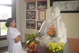 Nụ cười ở Bệnh xá Đặng Thùy Trâm