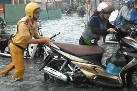 Chuyện về những anh CSGT tốt bụng