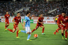 VN - Manchester City (1-8): Mưa gôn ngoạn mục!