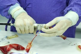 Lần đầu tiên ghép tế bào gốc máu dây rốn cho bệnh nhân tan máu