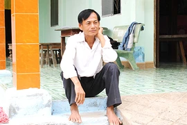 Quan xã giả chữ ký ‘lừa’ ngân hàng