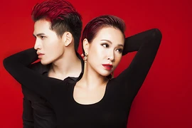 Quốc Thiên song ca với Uyên Linh 