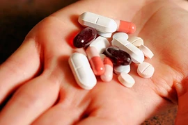 Đừng phí phạm khi xài kháng sinh 