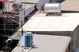 Hiểm họa ‘bom nước’ trên đầu