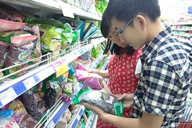 ‘Gánh’ gạo bán tận nhà khách hàng