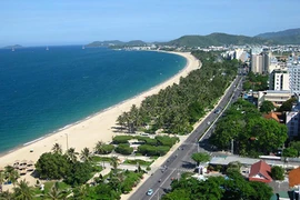 Người TQ ‘núp bóng’ gom đất ven biển Đà Nẵng