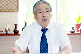 Ông Nguyễn Trí Dũng được trao huân chương Mặt trời mọc 