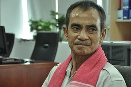 Hoa của người tù Huỳnh Văn Nén