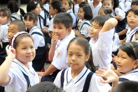 Hà Nội tăng học phí 10.000-20.000 đồng/tháng