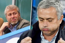 Chelsea sa thải Mourinho: Dẹp biến trong nhà!