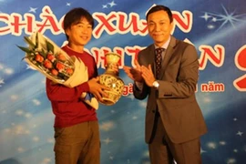 Chúc ông Miura may mắn!