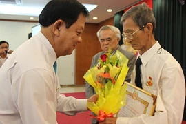 Sức mạnh của Đảng là ở sự gắn bó mật thiết với nhân dân