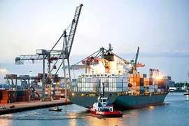 Sóng hội nhập đã ùa tới