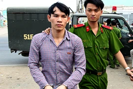 Hiếp dâm trẻ em hay chỉ trộm gà?