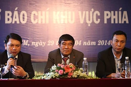 Phó chủ tịch VFF ngồi chơi xơi nước?