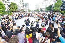 Liveshow cho các ca sĩ đường phố