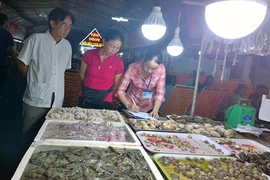 Vũng Tàu: Xử nghiêm các điểm bán thực phẩm tẩm chất cấm
