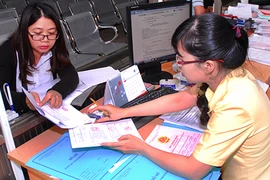 Thủ tục hành chính: Cứ minh bạch, dân sẽ hết phàn nàn