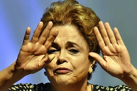 Tổng thống Brazil bị ngưng chức 180 ngày