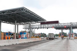 Không qua hầm đường bộ vẫn phải nộp phí