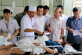 12 người thiệt mạng trên 3 ô tô bốc cháy
