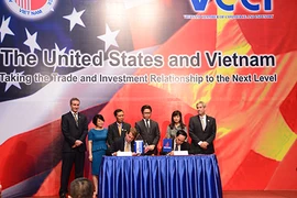 Cú hích cho hàng Việt từ chuyến thăm của Tổng thống Obama 