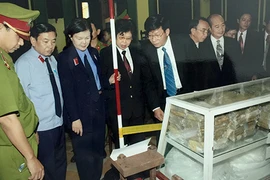 Thẩm phán tự ‘điều tra’ để minh oan cho bị cáo