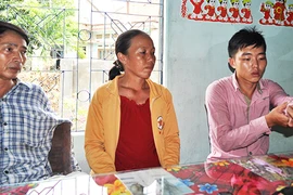 Trưởng công an xã vô cớ bắt người 