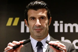 Luis Figo: ‘Kỷ nguyên Ronaldo’ chưa thắng được Ba Lan 
