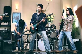 Charlie Nguyễn, Thái Hòa và Johnny Trí Nguyễn là bộ ba gì?