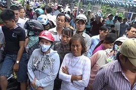 Chu toàn cho tang gia nhà thầy giáo bị hỏa hoạn