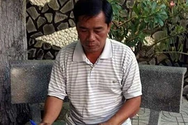 Cháu mồ côi mẹ bị bà ngoại ‘bắt cóc’