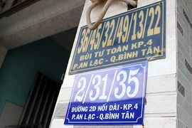 Hàng trăm nhà ‘siêu xuyệt’ được cấp số mới