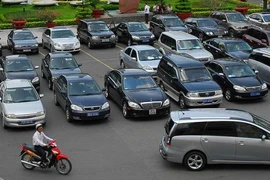 Đến năm 2020, giảm 30%-50% ô tô công 