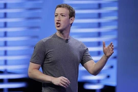 Ông Trump 'thắng nhờ tin vịt', Facebook điên đầu
