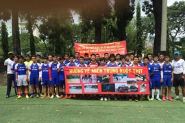Tình cầu thủ lúc hoạn nạn