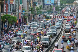 Cấm xe cá nhân để cuộc sống khỏi tắc tị! 