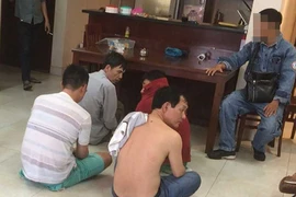 Giả thợ điện bắt sòng bạc ở chung cư cao cấp