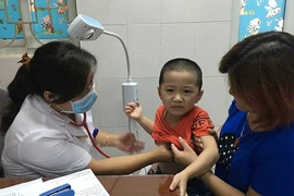 Khám bệnh viện tư, trả theo giá bệnh viện công