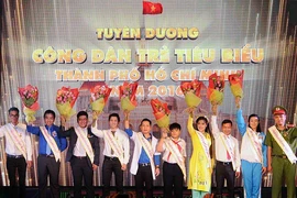 Tuyên dương 10 công dân trẻ tiêu biểu TP.HCM