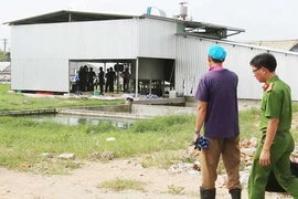 5 người chết thảm trong hầm nước mắm