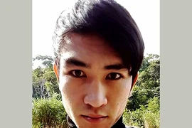 Chở bạn gái đi gặp tình địch, bị đâm tử vong