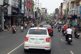 Ô tô được đi 2 chiều đường Phan Đình Phùng