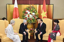 Thủ tướng hội kiến nhà vua và hoàng hậu Nhật Bản