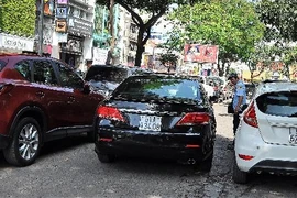 Thí điểm tìm chỗ giữ xe qua ĐT thông minh