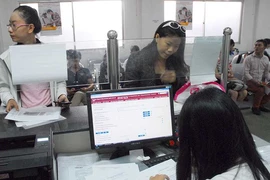 TP.HCM khuyến khích cán bộ kém tự giác từ chức