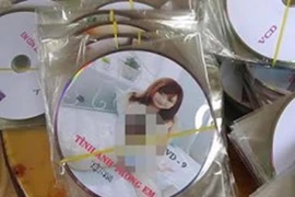 Chiếu phim đồi trụy cho trẻ em xem, bị xử lý gì?