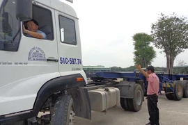 Siết học, thi lái xe ô tô 